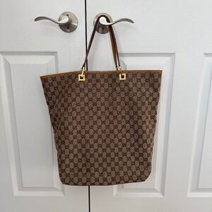 Authentic Gucci GG Canvas tote, beige with yellow details